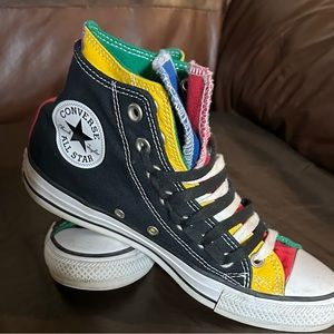 Multicolored converse